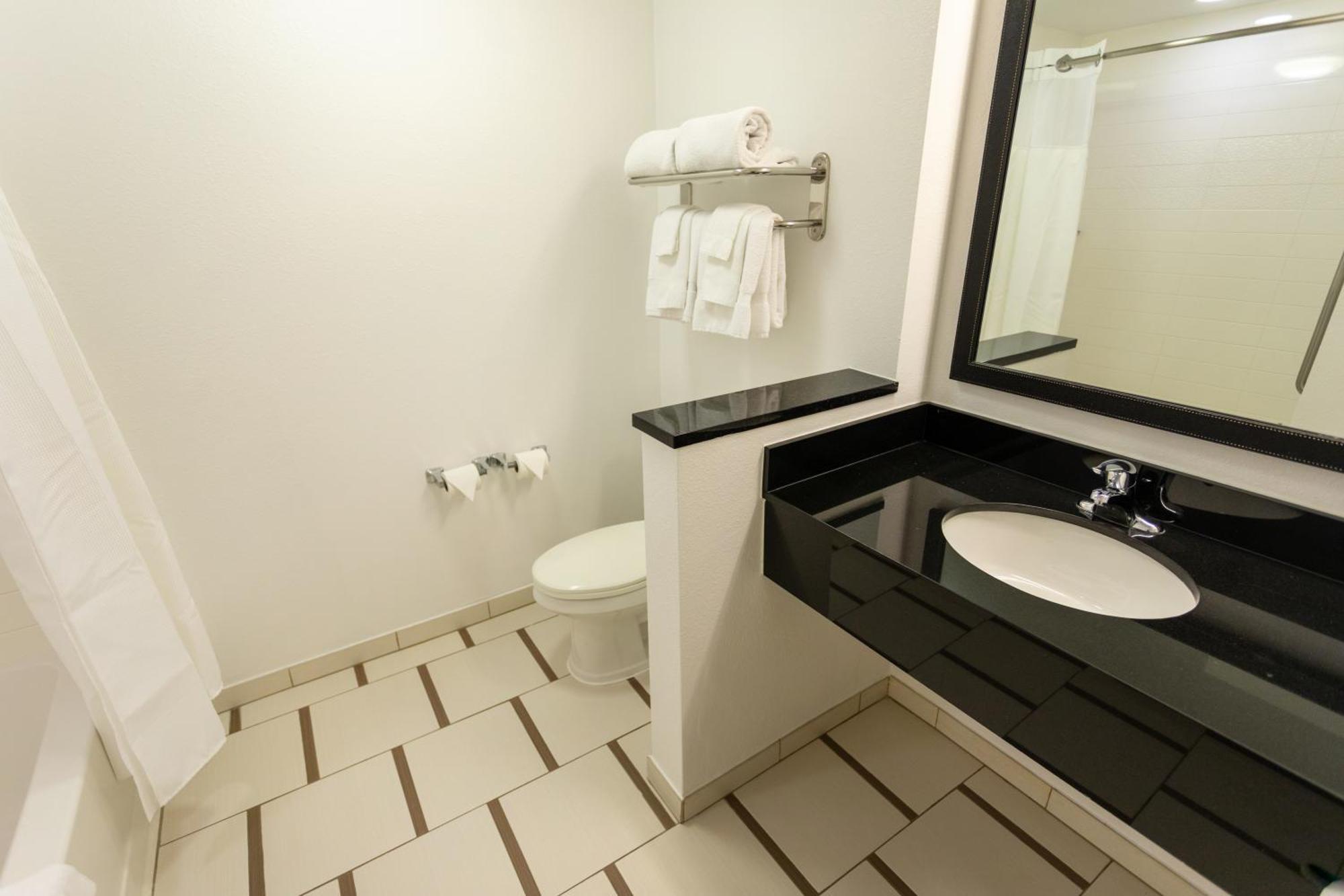 Fairfield Inn & Suites By Marriott Athens I-65 מראה חיצוני תמונה
