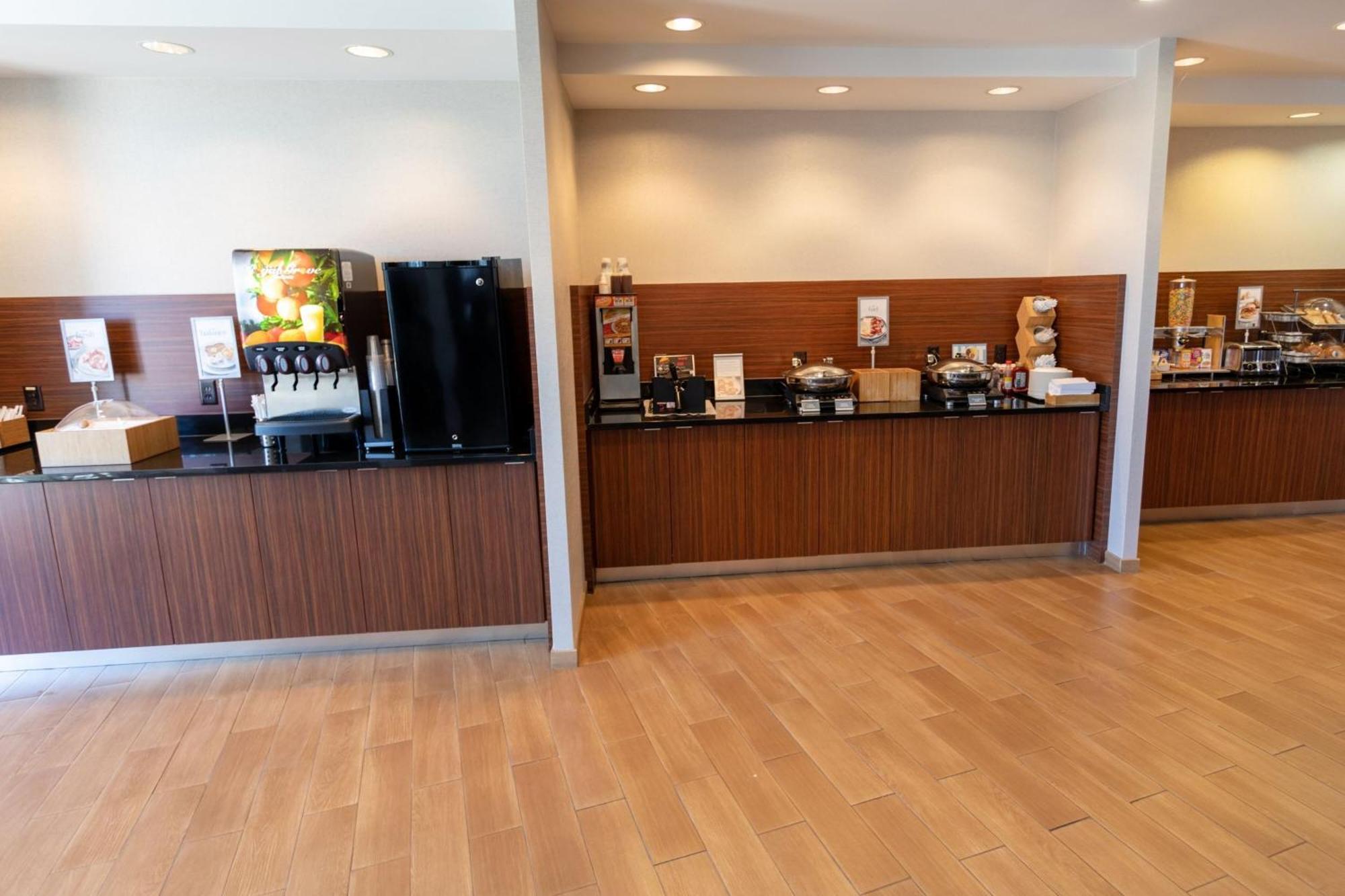 Fairfield Inn & Suites By Marriott Athens I-65 מראה חיצוני תמונה